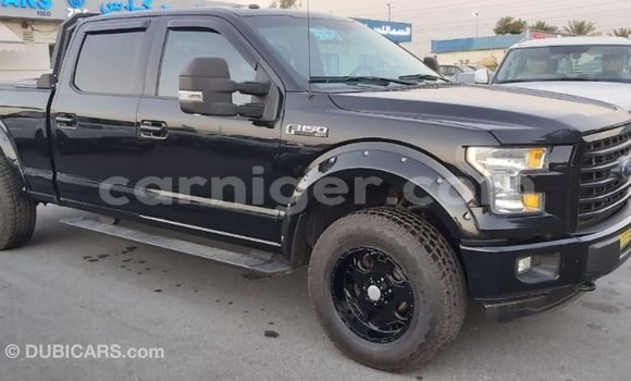 Sayi Imported Ford V8 Black Mota in Import - Dubai a Agadez Sayi Imported Ford V8 Black Mota in Import - Dubai a Agadez