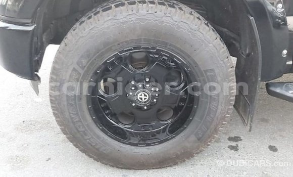 Sayi Imported Ford V8 Black Mota in Import - Dubai a Agadez Sayi Imported Ford V8 Black Mota in Import - Dubai a Agadez