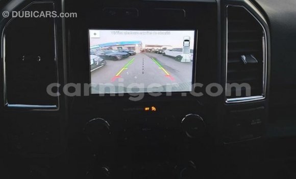 Sayi Imported Ford V8 Black Mota in Import - Dubai a Agadez Sayi Imported Ford V8 Black Mota in Import - Dubai a Agadez