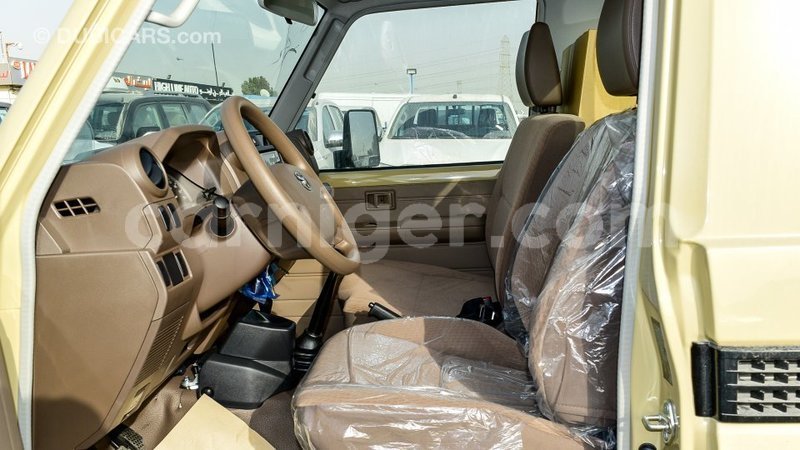 Big with watermark toyota land cruiser agadez import dubai 6560