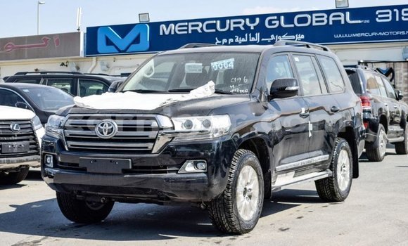 Buy Import Toyota Land Cruiser Black Truck in Import - Dubai in Agadez Buy Import Toyota Land Cruiser Black Truck in Import - Dubai in Agadez