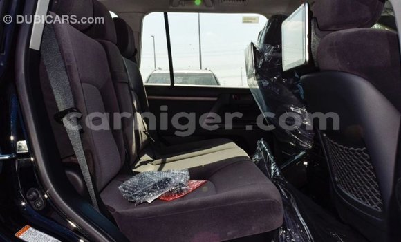 Buy Import Toyota Land Cruiser Black Truck in Import - Dubai in Agadez Buy Import Toyota Land Cruiser Black Truck in Import - Dubai in Agadez