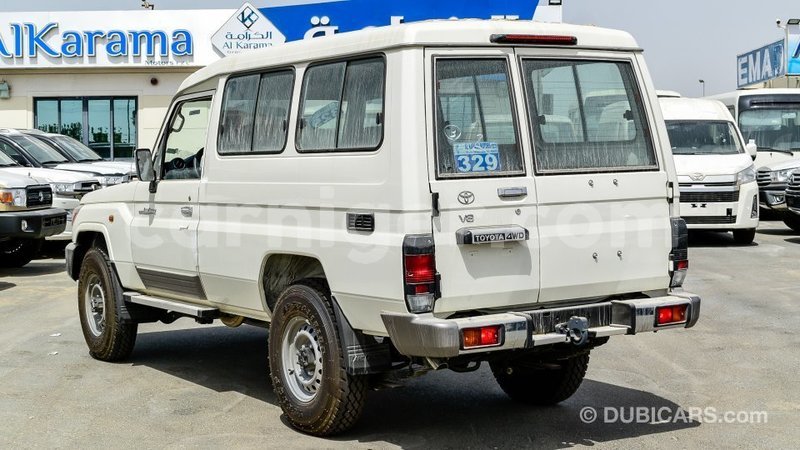 Big with watermark toyota land cruiser agadez import dubai 6573