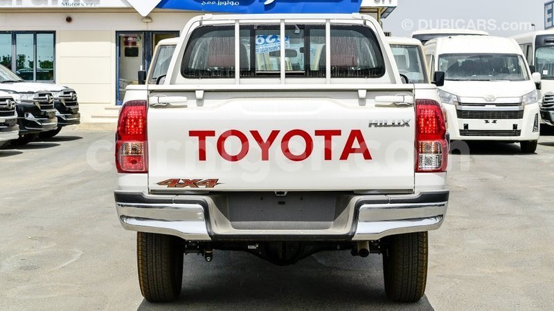 Big with watermark toyota hilux agadez import dubai 6575