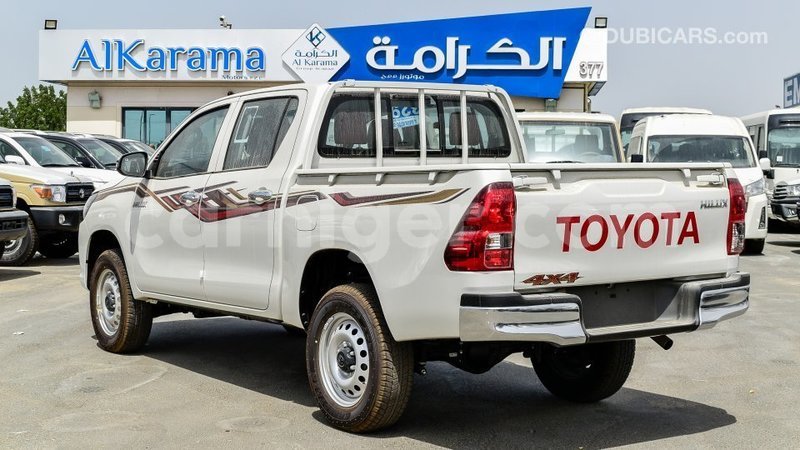 Big with watermark toyota hilux agadez import dubai 6575