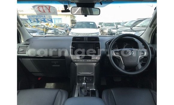 Sayi Imported Toyota Prado Black Mota in Import - Dubai a Agadez Sayi Imported Toyota Prado Black Mota in Import - Dubai a Agadez