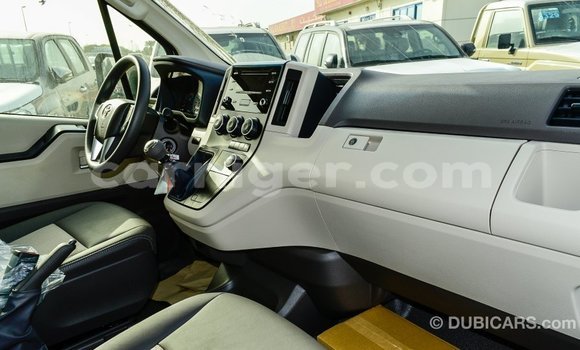 Buy Import Toyota Hiace White Car in Import - Dubai in Agadez Buy Import Toyota Hiace White Car in Import - Dubai in Agadez