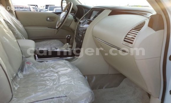 Sayi Imported Nissan Patrol White Mota in Import - Dubai a Agadez Sayi Imported Nissan Patrol White Mota in Import - Dubai a Agadez