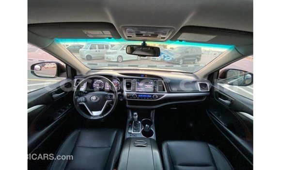 Buy Import Toyota Highlander Black Car in Import - Dubai in Agadez Buy Import Toyota Highlander Black Car in Import - Dubai in Agadez