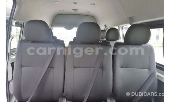 Buy Import Toyota Hiace White Car in Import - Dubai in Agadez Buy Import Toyota Hiace White Car in Import - Dubai in Agadez