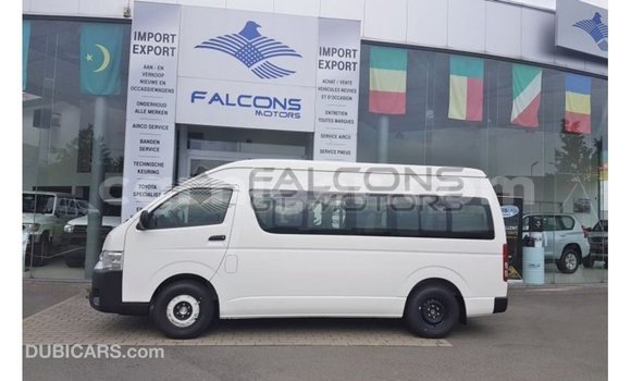 Buy Import Toyota Hiace White Car in Import - Dubai in Agadez Buy Import Toyota Hiace White Car in Import - Dubai in Agadez