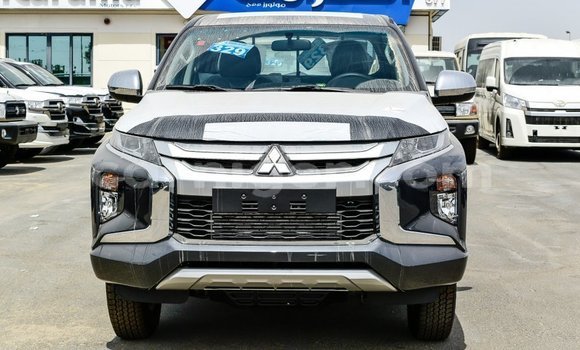اشتري Imported Mitsubishi L200 Black سيارة في Import - Dubai في أغاديز اشتري Imported Mitsubishi L200 Black سيارة في Import - Dubai في أغاديز
