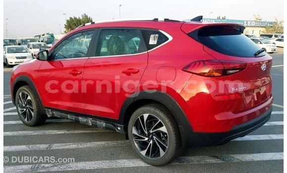 Acheter Import Voiture Hyundai Tucson Rouge à Import - Dubai, Agadez Acheter Import Voiture Hyundai Tucson Rouge à Import - Dubai, Agadez