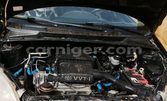 Sayi Na hannu Toyota Yaris Black Mota in Niamey a Niamey Sayi Na hannu Toyota Yaris Black Mota in Niamey a Niamey