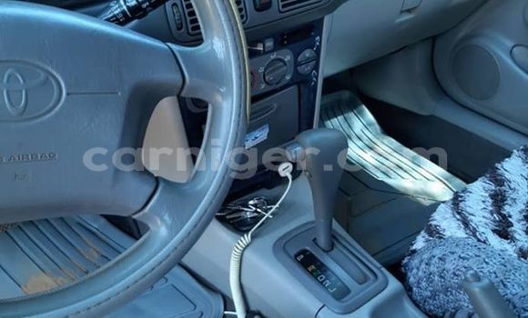 Sayi Na hannu Toyota Corolla Red Mota in Niamey a Niamey Sayi Na hannu Toyota Corolla Red Mota in Niamey a Niamey