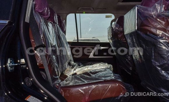 Buy Import Toyota Land Cruiser Black Truck in Import - Dubai in Agadez Buy Import Toyota Land Cruiser Black Truck in Import - Dubai in Agadez