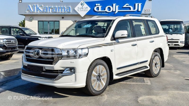 Big with watermark toyota land cruiser agadez import dubai 6621