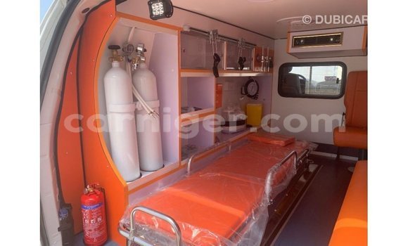 Buy Import Hyundai Chorus White Truck in Import - Dubai in Agadez Buy Import Hyundai Chorus White Truck in Import - Dubai in Agadez