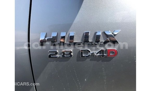 Acheter Import Voiture Toyota Hilux Autre à Import - Dubai, Agadez Acheter Import Voiture Toyota Hilux Autre à Import - Dubai, Agadez