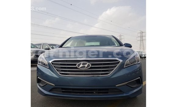 Sayi Imported Hyundai Sonata Blue Mota in Import - Dubai a Agadez Sayi Imported Hyundai Sonata Blue Mota in Import - Dubai a Agadez