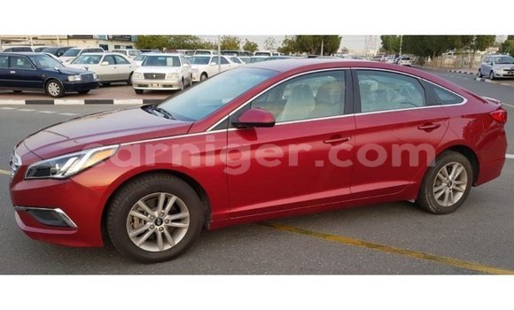 Sayi Imported Hyundai Sonata Red Mota in Import - Dubai a Agadez Sayi Imported Hyundai Sonata Red Mota in Import - Dubai a Agadez