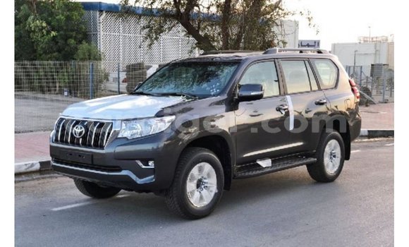 Sayi Imported Toyota Prado Black Mota in Import - Dubai a Agadez Sayi Imported Toyota Prado Black Mota in Import - Dubai a Agadez
