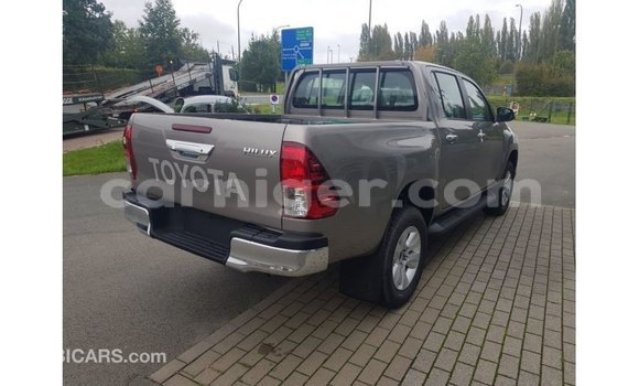 Buy Import Toyota Hilux Other Car in Import - Dubai in Agadez Buy Import Toyota Hilux Other Car in Import - Dubai in Agadez