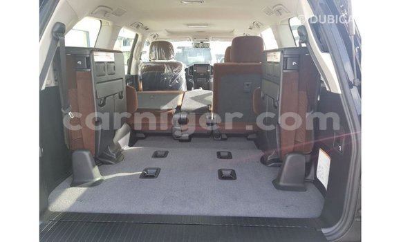 Buy Import Toyota Land Cruiser Black Truck in Import - Dubai in Agadez Buy Import Toyota Land Cruiser Black Truck in Import - Dubai in Agadez