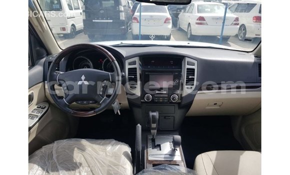اشتري Imported Mitsubishi Pajero Red سيارة في Import - Dubai في أغاديز اشتري Imported Mitsubishi Pajero Red سيارة في Import - Dubai في أغاديز