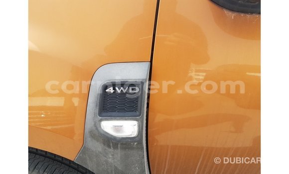 Buy Import Renault 19 Green Car in Import - Dubai in Agadez Buy Import Renault 19 Green Car in Import - Dubai in Agadez