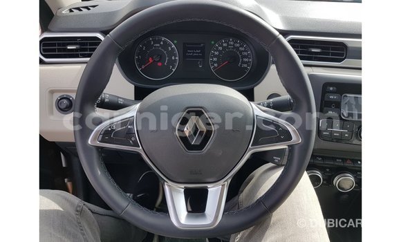 Buy Import Renault 19 Green Car in Import - Dubai in Agadez Buy Import Renault 19 Green Car in Import - Dubai in Agadez
