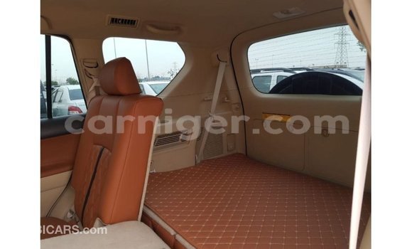 Buy Import Toyota Prado White Car in Import - Dubai in Agadez Buy Import Toyota Prado White Car in Import - Dubai in Agadez