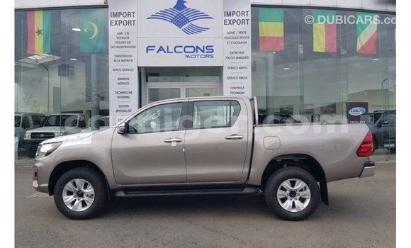 Buy Import Toyota Hilux Other Car in Import - Dubai in Agadez Buy Import Toyota Hilux Other Car in Import - Dubai in Agadez