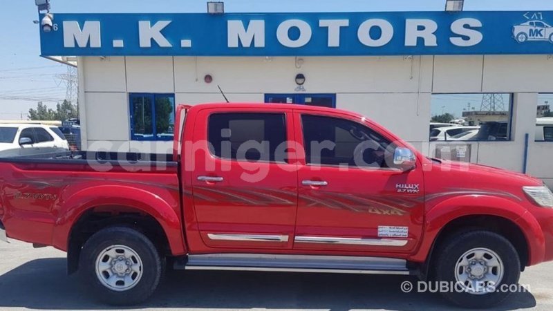 Big with watermark toyota hilux agadez import dubai 6672