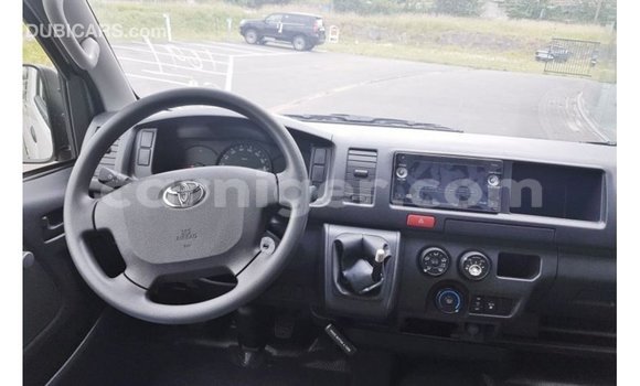 Buy Import Toyota Hiace White Car in Import - Dubai in Agadez Buy Import Toyota Hiace White Car in Import - Dubai in Agadez
