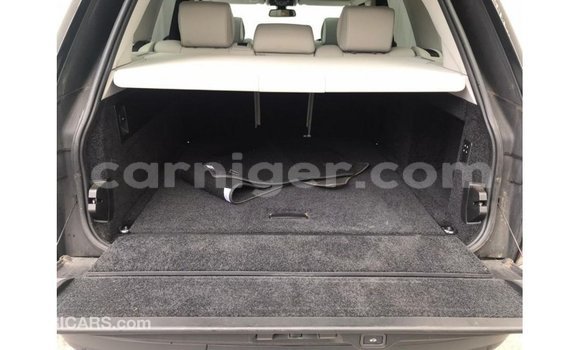 Acheter Import Voiture Land Rover Range Rover Noir à Import - Dubai, Agadez Acheter Import Voiture Land Rover Range Rover Noir à Import - Dubai, Agadez