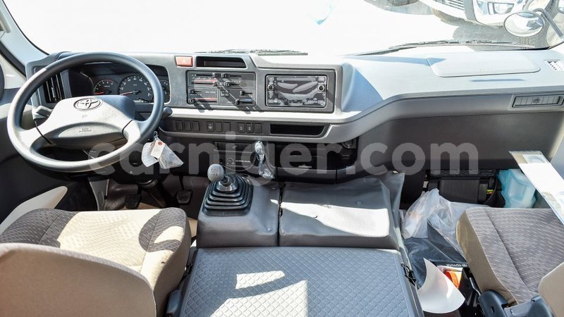 Big with watermark toyota coaster agadez import dubai 6691