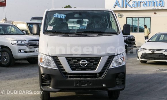 Sayi Imported Nissan Urvan White Mota in Import - Dubai a Agadez Sayi Imported Nissan Urvan White Mota in Import - Dubai a Agadez