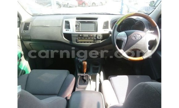 Sayi Imported Toyota Hilux Other Mota in Import - Dubai a Agadez Sayi Imported Toyota Hilux Other Mota in Import - Dubai a Agadez