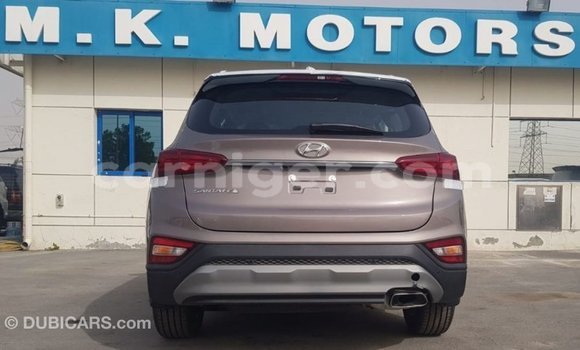 اشتري Imported Hyundai Santa Fe Other سيارة في Import - Dubai في أغاديز اشتري Imported Hyundai Santa Fe Other سيارة في Import - Dubai في أغاديز