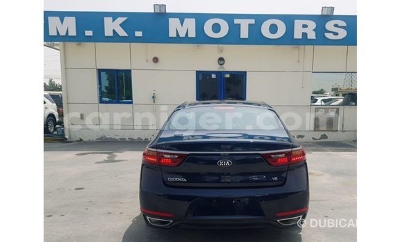 Sayi Imported Kia Cadenza Blue Mota in Import - Dubai a Agadez Sayi Imported Kia Cadenza Blue Mota in Import - Dubai a Agadez