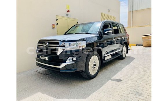 Buy Import Toyota Land Cruiser Black Truck in Import - Dubai in Agadez Buy Import Toyota Land Cruiser Black Truck in Import - Dubai in Agadez