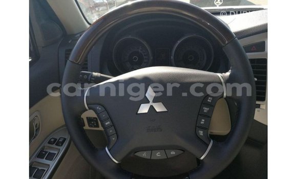 Buy Import Mitsubishi Pajero White Car in Import - Dubai in Agadez Buy Import Mitsubishi Pajero White Car in Import - Dubai in Agadez