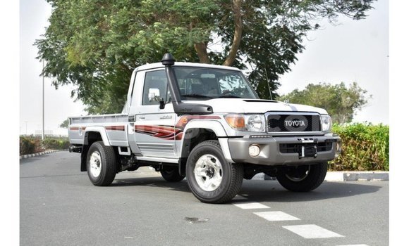 Sayi Imported Toyota Land Cruiser Other Babbar mota in Import - Dubai a Agadez Sayi Imported Toyota Land Cruiser Other Babbar mota in Import - Dubai a Agadez