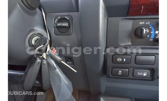 Sayi Imported Toyota Land Cruiser Other Babbar mota in Import - Dubai a Agadez Sayi Imported Toyota Land Cruiser Other Babbar mota in Import - Dubai a Agadez