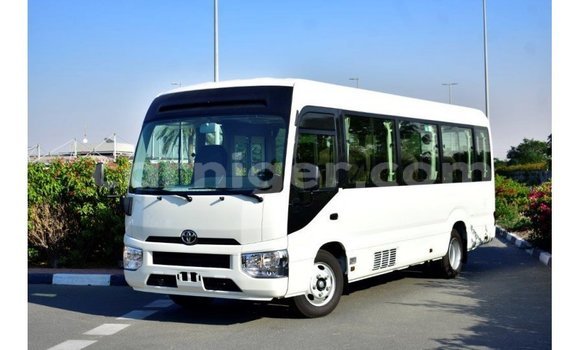 Medium with watermark toyota coaster agadez import dubai 6785