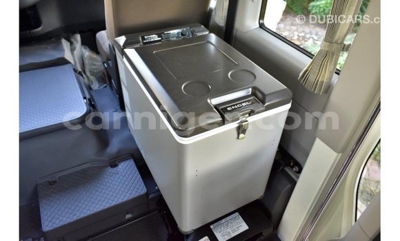 Sayi Imported Toyota Coaster White Mota in Import - Dubai a Agadez Sayi Imported Toyota Coaster White Mota in Import - Dubai a Agadez