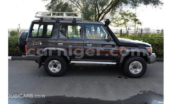 Sayi Imported Toyota Land Cruiser Other Babbar mota in Import - Dubai a Agadez Sayi Imported Toyota Land Cruiser Other Babbar mota in Import - Dubai a Agadez