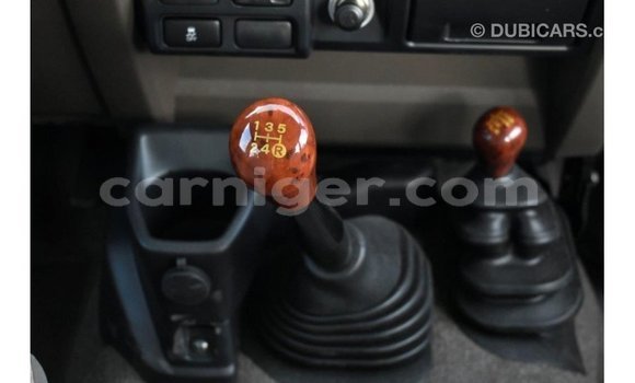Sayi Imported Toyota Land Cruiser Other Babbar mota in Import - Dubai a Agadez Sayi Imported Toyota Land Cruiser Other Babbar mota in Import - Dubai a Agadez