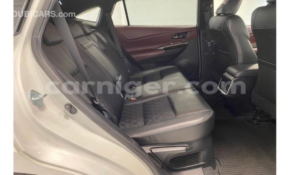 Sayi Imported Toyota Harrier White Mota in Import - Dubai a Agadez Sayi Imported Toyota Harrier White Mota in Import - Dubai a Agadez